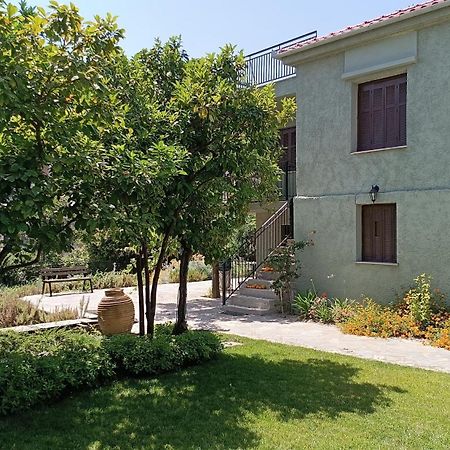 Vila Betty'S Garden House Néa Ankhíalos Exteriér fotografie