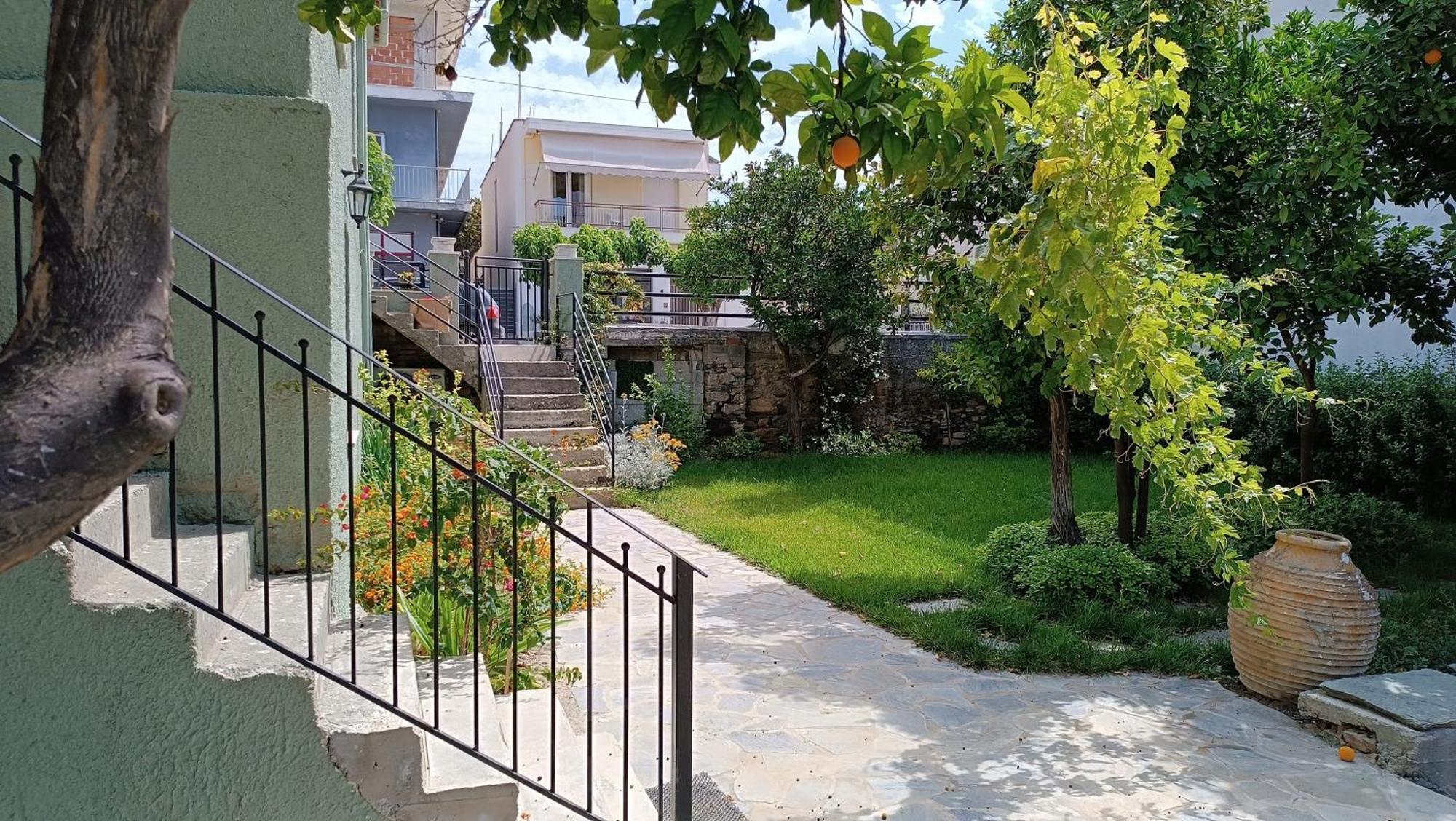 Vila Betty'S Garden House Néa Ankhíalos Exteriér fotografie